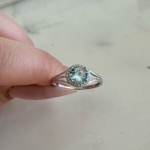 Aquamarine and sterling Silver Ring